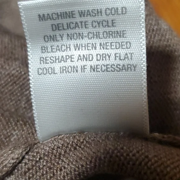 Dress Barn brown sweater size 14/16 - Picture 7 of 7